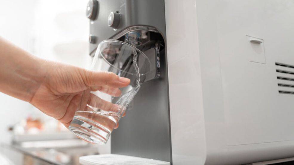 Cómo elegir la mejor fuente de agua fría para casa: guía completa